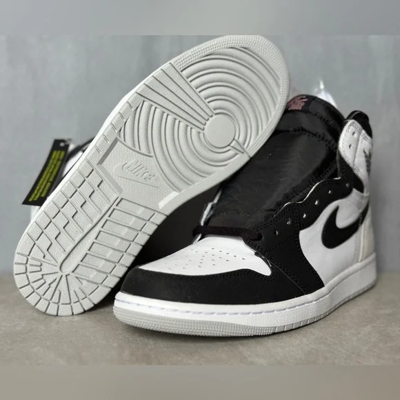 Air Jordan 1 Retro High OG Bleached Coral - Picture 5 of 10